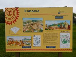 Cohokia Museum Missisipian Mounds 1